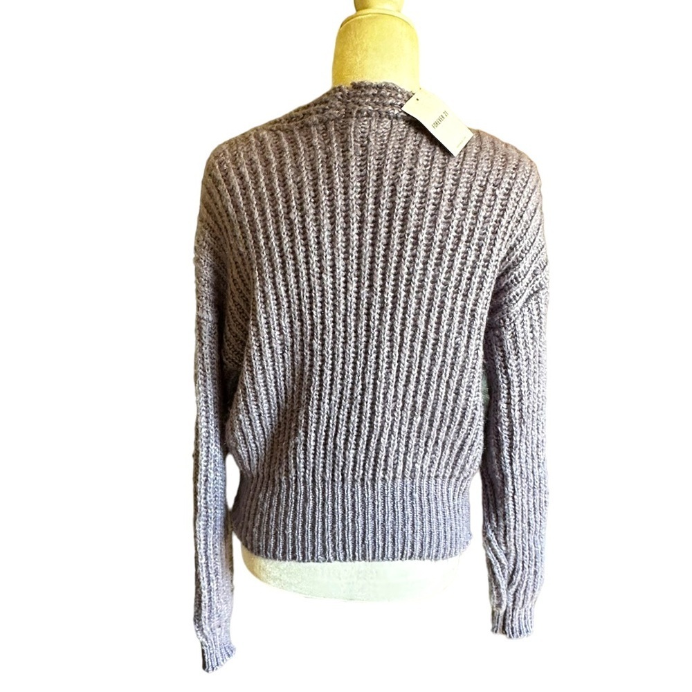 Forever 21 Lavender Deep-V Sweater - Picture 3 of 4